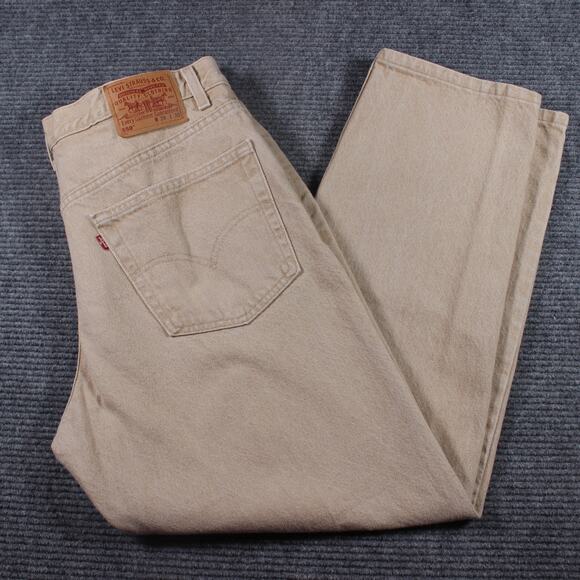 Levi’s Jeans Mens 38x30 Beige Relaxed Fit Tapered USA Made 90s Vintage 550 - Picture 1 of 10